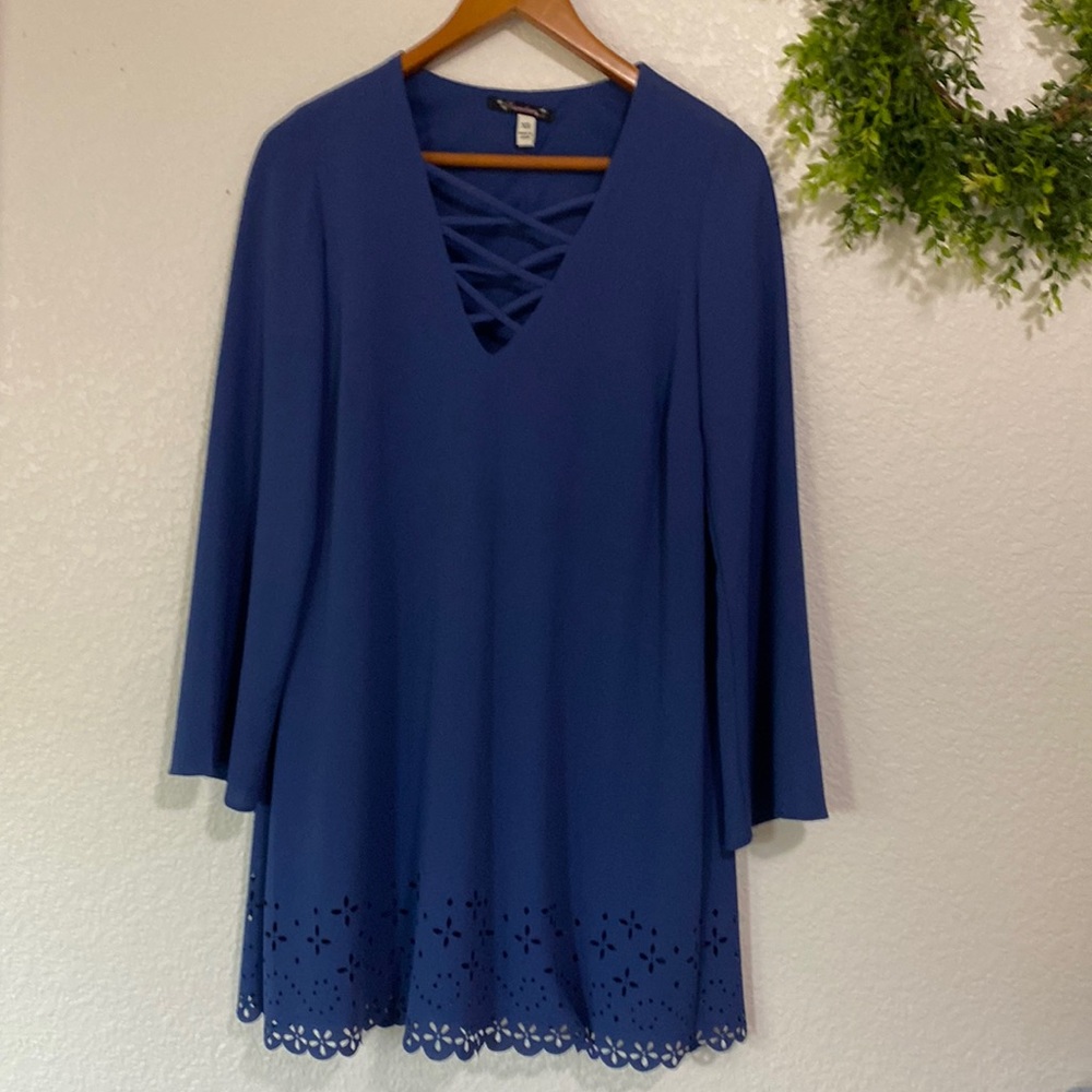 “Winter Clearance” Xtraordinary Navy Blue Long Sleeve Shift Dress Size XS